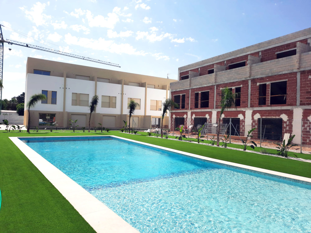 ShowFeedImage House – Townhouse in Denia