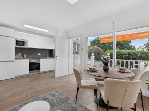Bungalow for sale in Villamartin