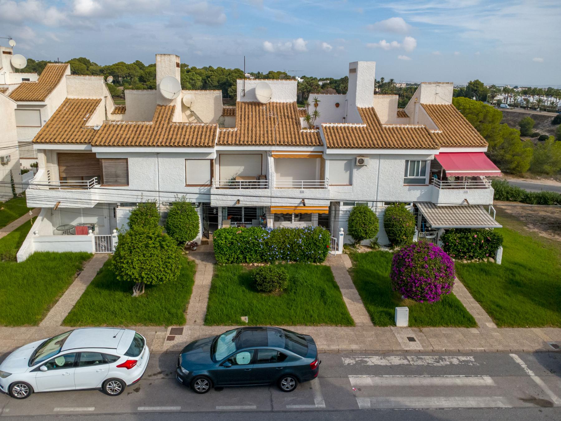 2247_a1c82b11a74757cb62725a6560d506f7 Bungalow in Villamartin, Orihuela Costa