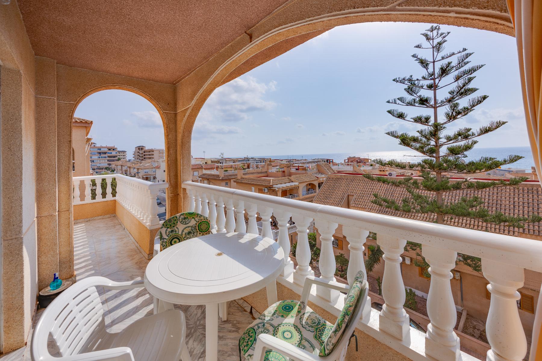 2275_4bee8d82ba8d9270e71ea5ee1db267f9 Apartamento in Torre Del Moro, Torrevieja