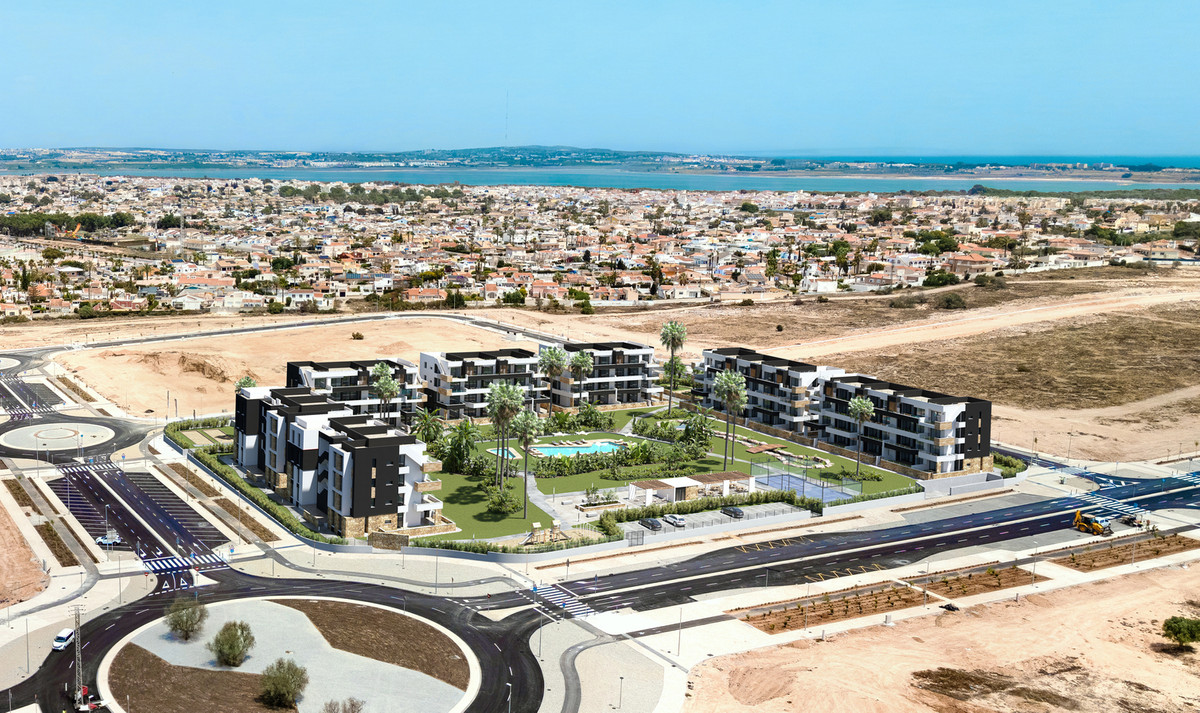 ShowFeedImage Apartment – Middle Floor Apartment in Torrevieja