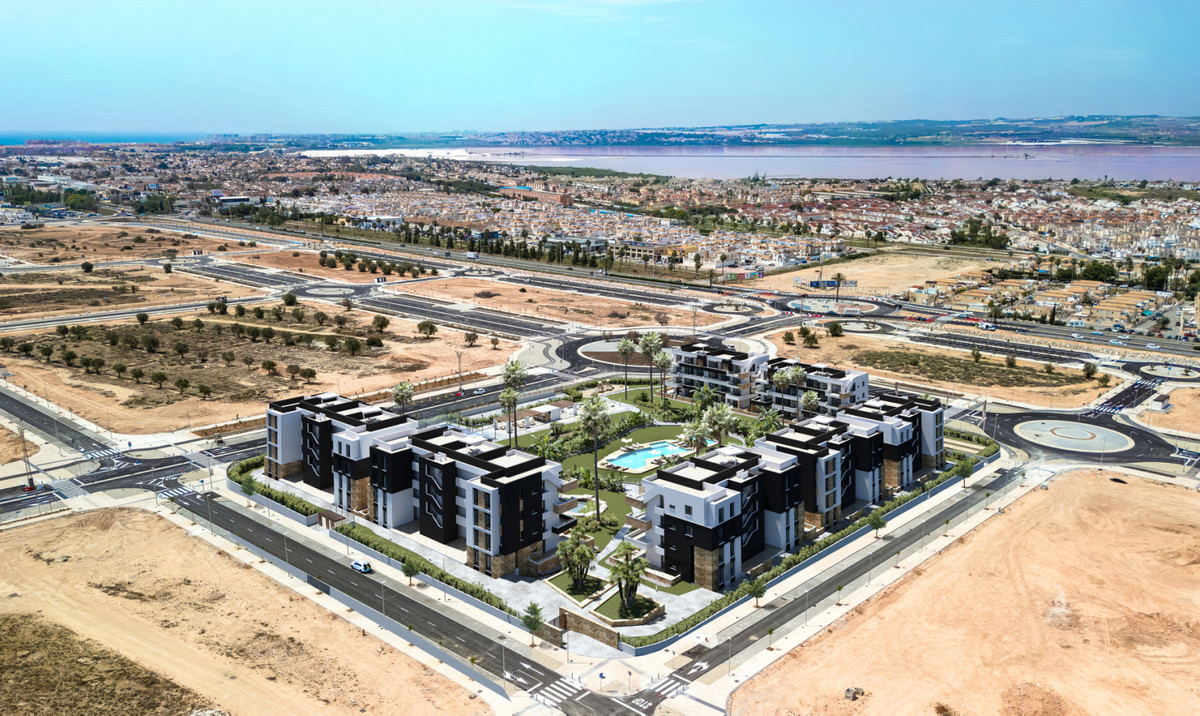 ShowFeedImage Apartment – Middle Floor Apartment in Torrevieja