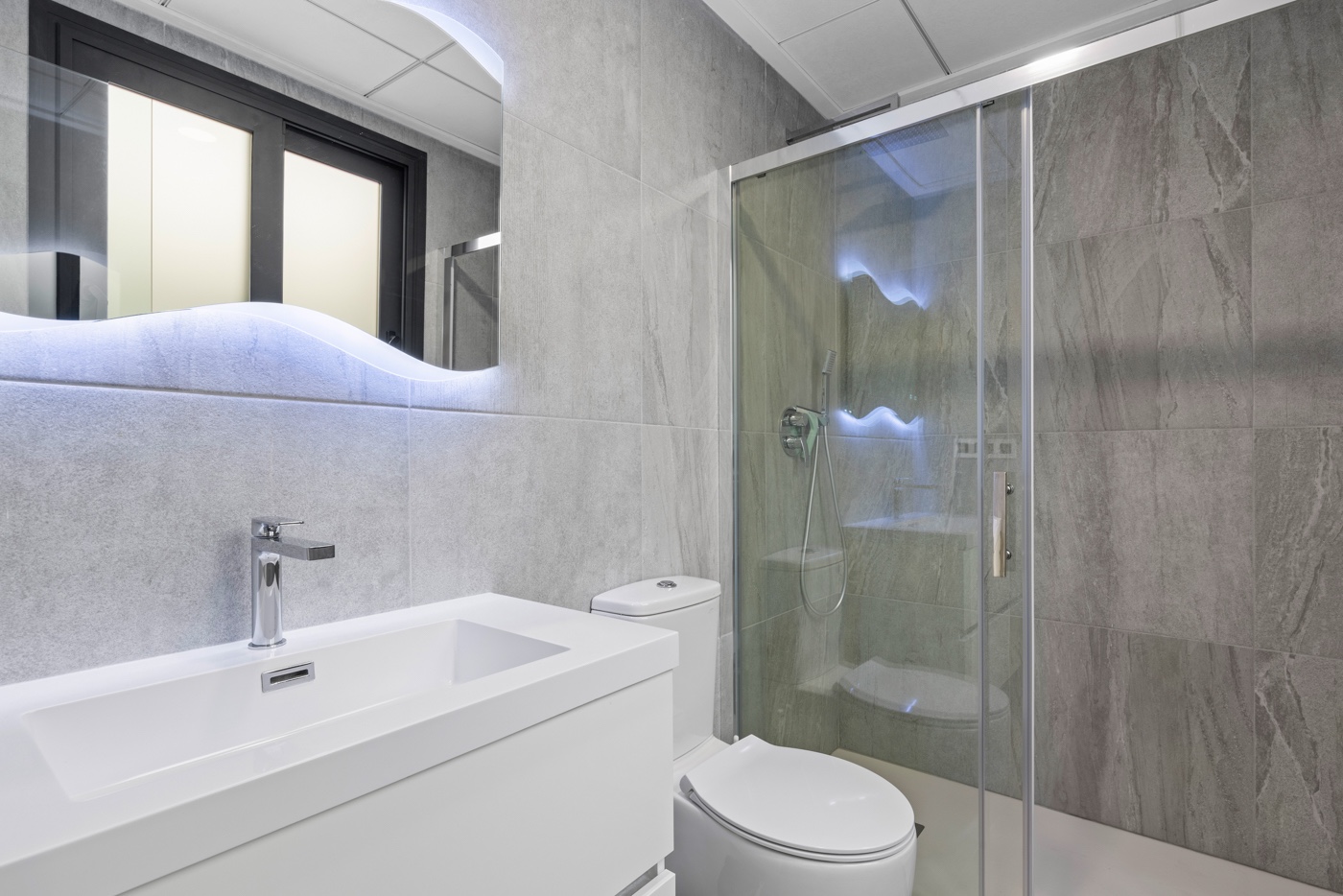 o_1ht6r1v1e16bc19mo1k8enrd1vp3r Villa for sale in San Miguel de Salinas – GSM-0007