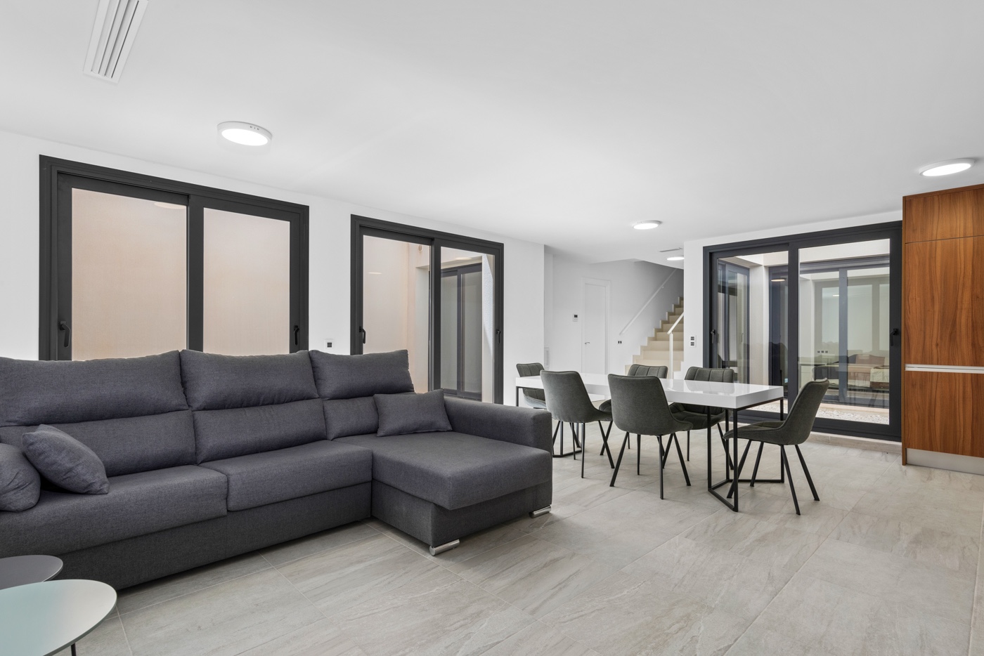 o_1ht6r1v1e19nv1gqd1g991he4ejl42 Villa for sale in San Miguel de Salinas – GSM-0007