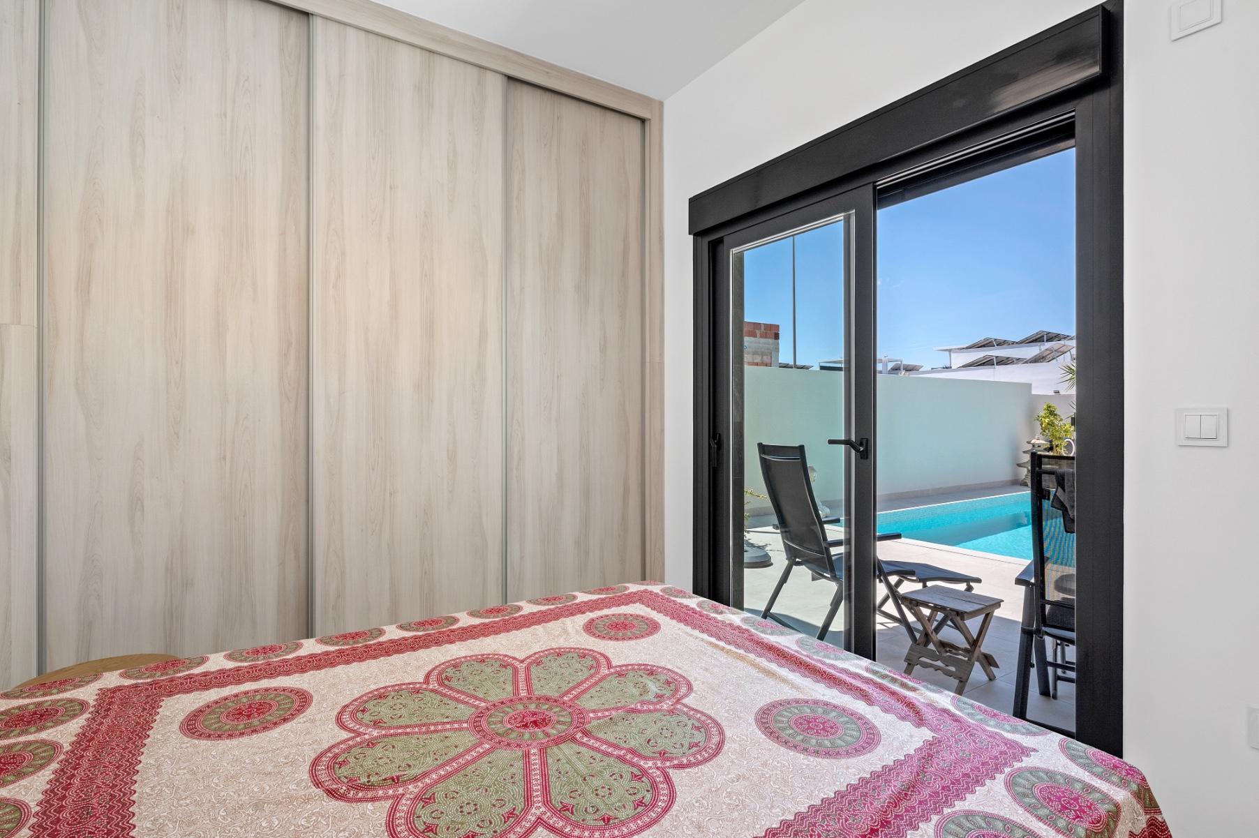 o_1jp5dqh8v126c1e5n1pve1fmqhij3n Villa for sale in Daya Nueva – GSM-0057