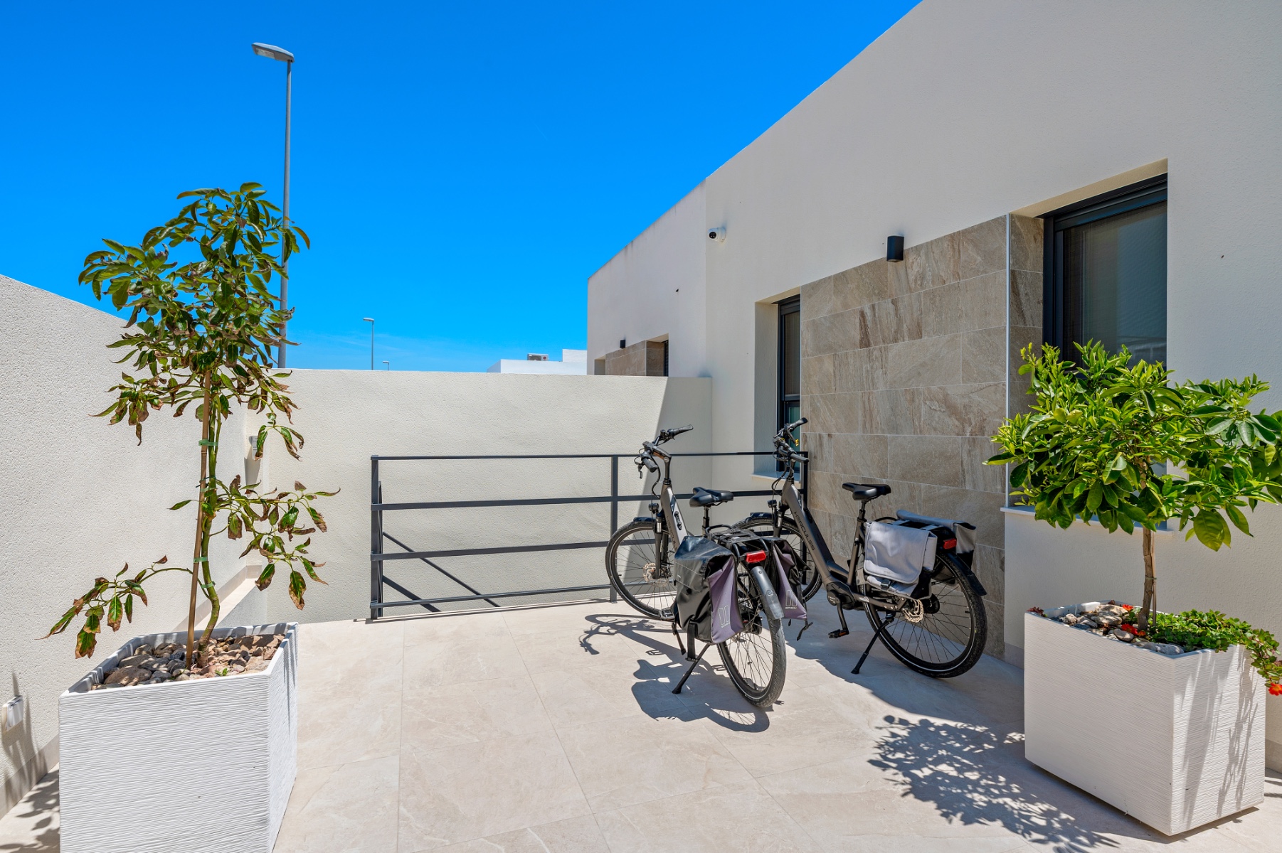 o_1jp5dqh8v142ffe61gkq176o1dcl2v Villa for sale in Daya Nueva – GSM-0057