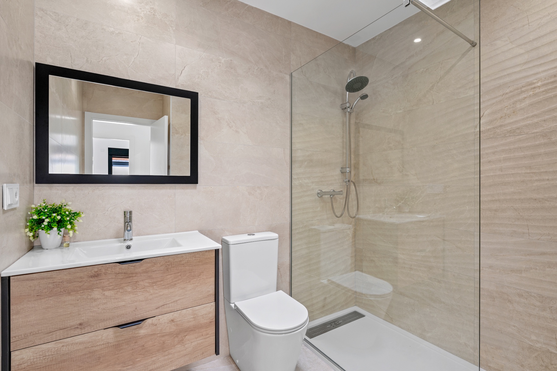o_1jp5dqh8volp1glu53h1e5k12bq3s Villa for sale in Daya Nueva – GSM-0057