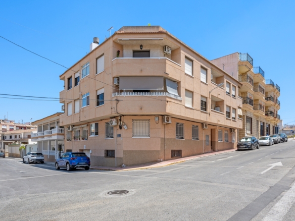 Apartment for sale in Benijofar